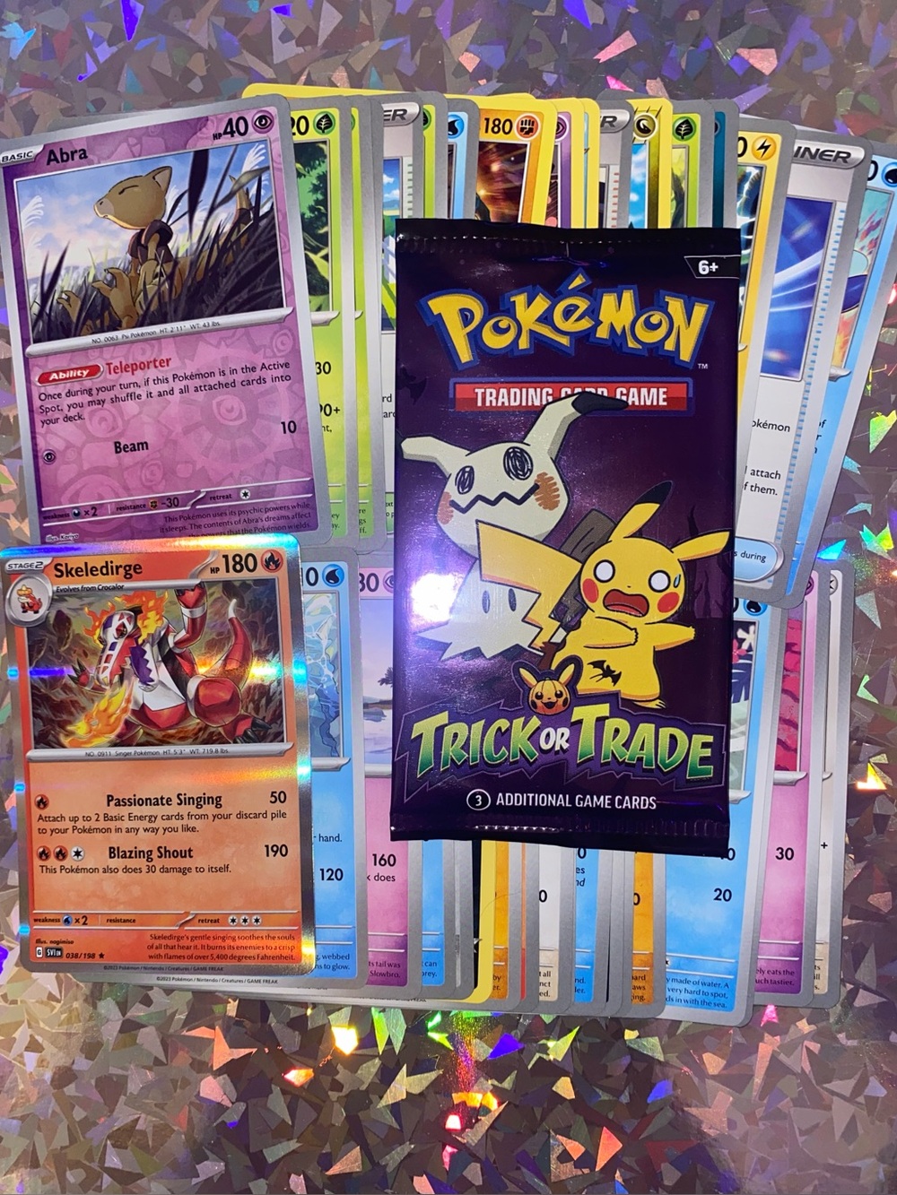Sealed Pokémon ‘Trick or Trade’ booster pack + 40 assorted cards